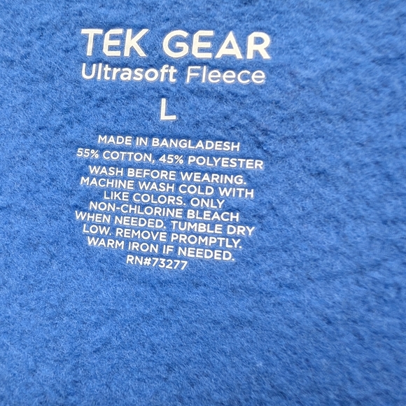 Tek Gear Ultrasoft Fleece Crewneck Sweatshirt Blue, Size: L (EUC) - Picture 2 of 7